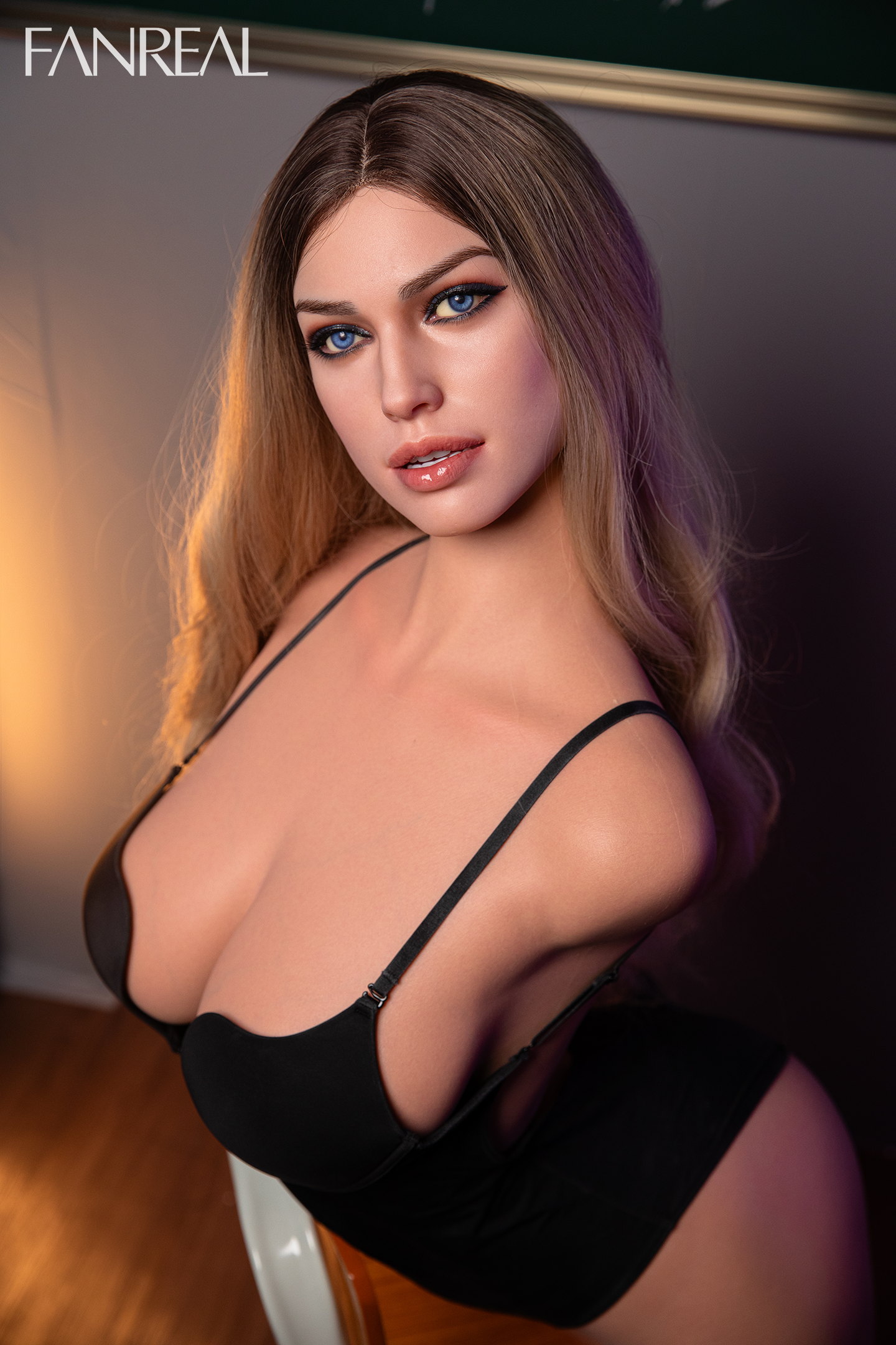 Adriana Fanreal Doll buste 111cm F-cup - photo 1